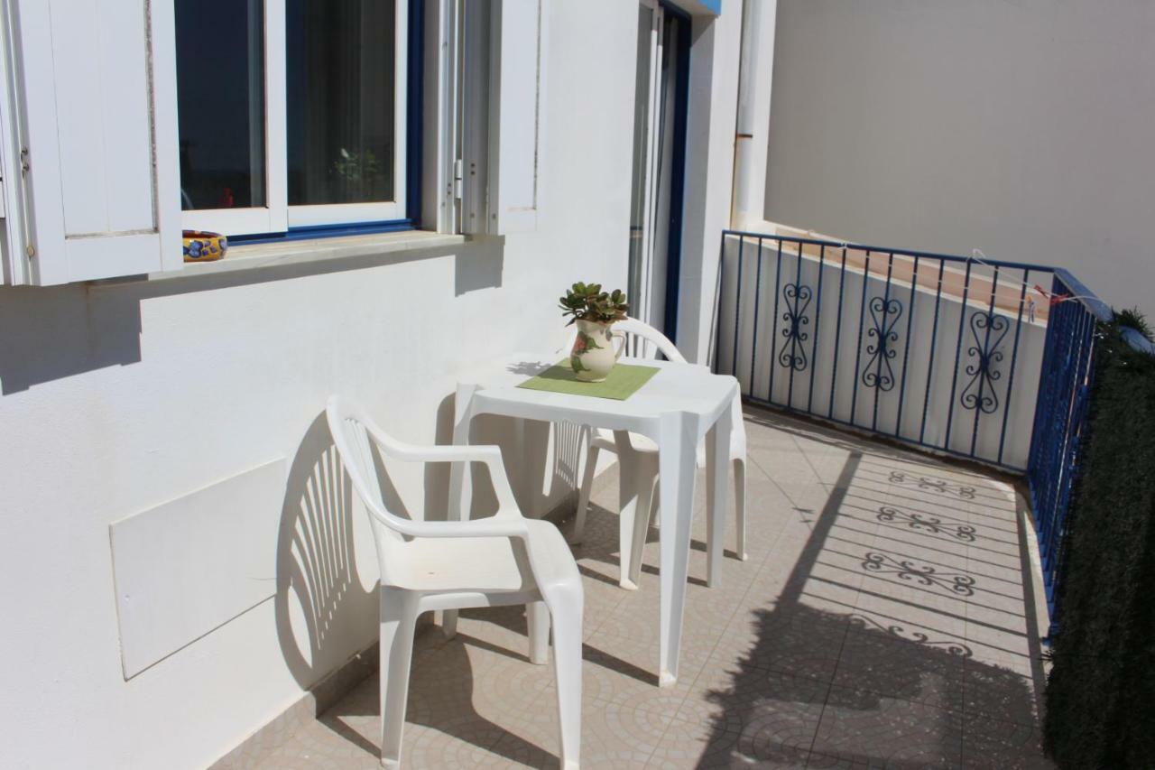 Oceanus Room With Private Kitchen, Bathroom And Terrace 300M From The Beach Sagres Esterno foto